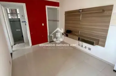 REF 7410. Apto para locação. 2 dormitórios. 1 vaga na garagem. Ótima localização.