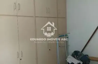 Ref 5792. apto para venda. 3 dormitórios. 1  suíte. 2 vagas na garagem. ótima localização.