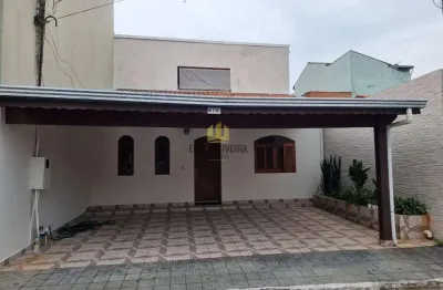 Casa em Condomínio para Locação em Jundiaí, Recanto Quarto Centenário, 2 dormitórios, 2 banheiros, 2 vagas