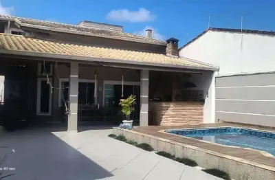 Casa com 3 dormitórios à venda, 190 m² por r$ 890.000 - jardim regina - itanhaém/sp