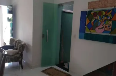 Casa para vender com 02 quartos 01 suítes no bairro floresta encantada em esmeraldas