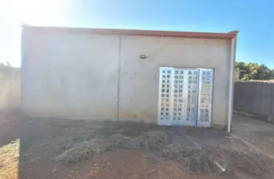 Casa para vender com 02 quartos no bairro bom jardim em igarapé