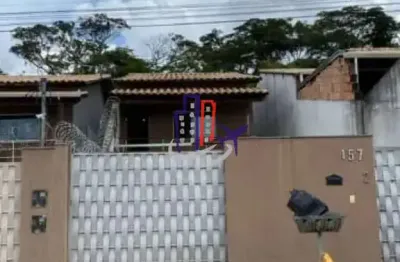 Casa para vender com 02 quartos no bairro floresta encantada em esmeraldas