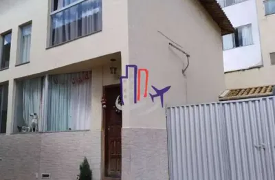 Casa geminada com 02 quartos no bairro parque maracanã em contagem
