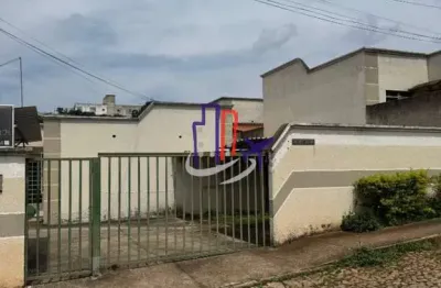 Casa para vender com 02 quartos no bairro santa bárbara em mateus leme