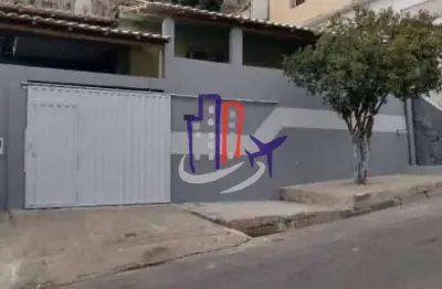 Casa para vender com 04 quartos no bairro parque durval de barros em ibirité