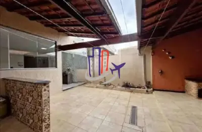 Casa para vender com 03 quartos no bairro riacho das pedras em contagem