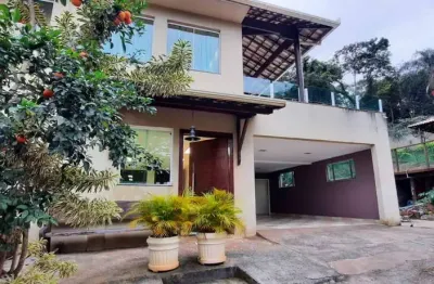 Casa de alto padrão  04 quartos 03 suítes no bairro quintas são josé em esmeraldas