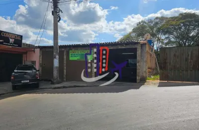 Casa para vender com 2 quartos no bairro novo retiro em esmeraldas