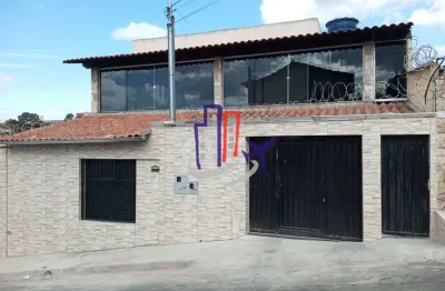 Casas para vender com 6 quartos 01 suítes no bairro celvia em vespasiano