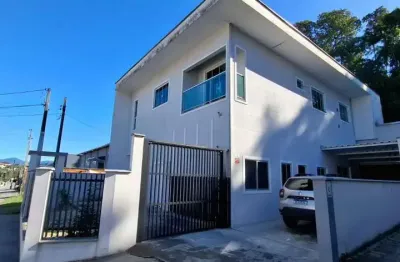 Apartamento com 2 quartos para alugar na rua américo vespúcio, 560, nova brasília, joinville, 60 m2 por r$ 1.700