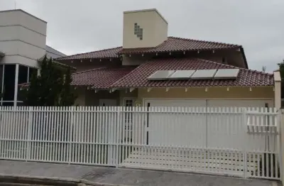 Casa com 5 quartos à venda na rua joaquim dos santos, 40, floresta, joinville, 376 m2 por r$ 1.500.000