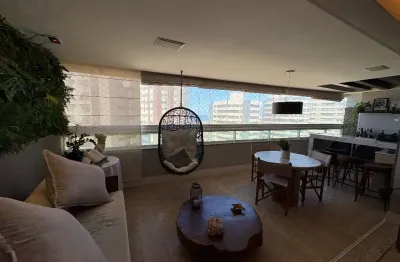 Apartamento, vista mar | nascente | 213m² | 3 suítes | 5 vagas + depósito