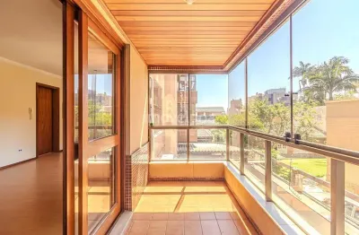 Apartamento com 3 quartos à venda na rua dário pederneiras, 363, petrópolis, porto alegre por r$ 690.000