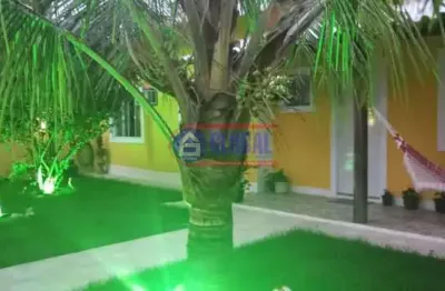 Casa em condomínio fechado com 4 quartos à venda na estrada do camburi, itapeba, maricá, 145 m2 por r$ 620.000