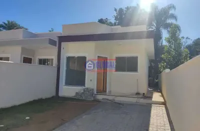 Casa com 2 quartos à venda na rua edmundo estrela gomes, itapeba, maricá, 69 m2 por r$ 380.000