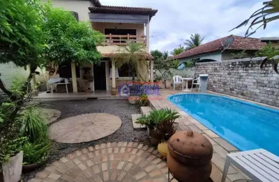 Casa em condomínio fechado com 4 quartos à venda na rua a, inoã, maricá, 280 m2 por r$ 690.000
