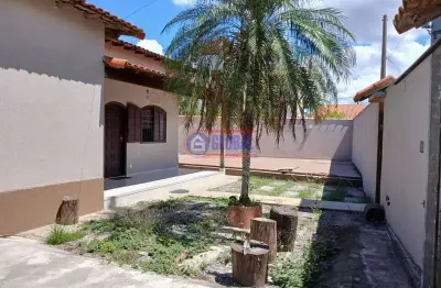 Casa com 3 quartos à venda na rua letelba rocha ferreira, mumbuca, maricá, 160 m2 por r$ 630.000