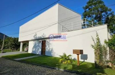 Casa em condomínio fechado com 4 quartos à venda na rua do joão-de-barro, pilar, maricá, 450 m2 por r$ 950.000
