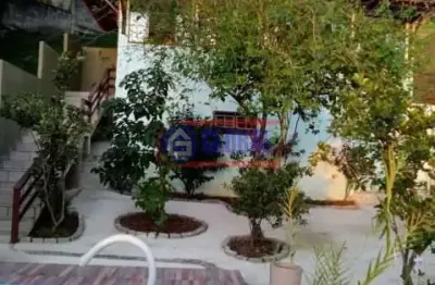 Casa em condomínio fechado com 2 quartos à venda na avenida roberto da silveira, flamengo, maricá, 110 m2 por r$ 520.000