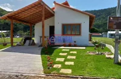 Casa em condomínio fechado com 3 quartos à venda na rua joão da cunha abreu, são josé do imbassaí, maricá, 100 m2 por r$ 485.000