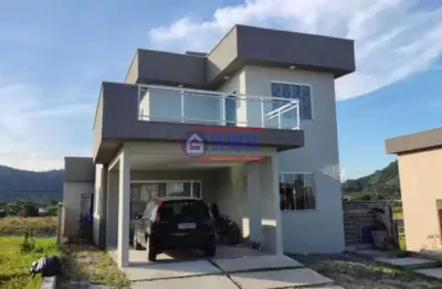 Casa em condomínio fechado com 4 quartos à venda na estrada do pindobas, pindobas, maricá, 240 m2 por r$ 629.000