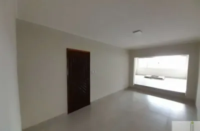 Casa assobradada à venda na cidade ademar - recém reformada!