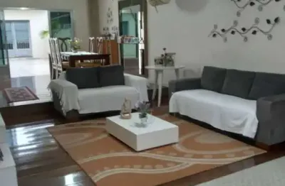 Casa com 4 quartos à venda em Interlagos, São Paulo 