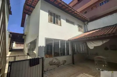 Jardim germania excelente local belíssimo sobrado com 310m² de terreno. estuda permuta