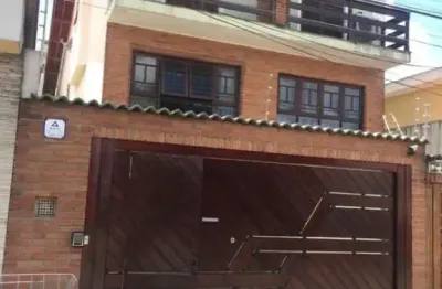 Belissimo sobrado campo grande excelente localização rua com segurança