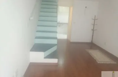 Casa com 02 dormitórios para venda no jardim marajoara.