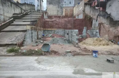 Parque regina terreno de 10 por 25 total 250m² pouco aclive zoneameto zm