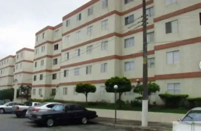 Apartamento com 2 dormitorios reformado em interlagos