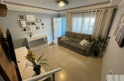 Lindo sobrado de 120 m² aceita permuta por imóvel no condomínio terrará.