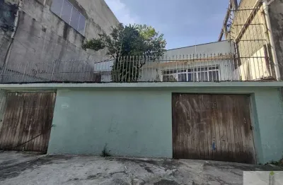 Casa térrea terreno de 10x30, no jardim sonia próximo são jorge zona sul