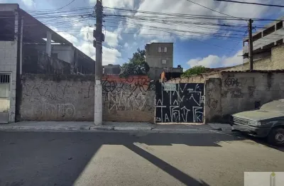 Terreno à venda no Jardim Irapiranga, São Paulo 