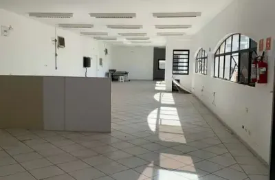 Prédio com 6 salas para alugar no Ipiranga, São Paulo 