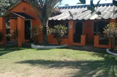 Embu guaçú chácara de 1.700m² com 3 casas dentro não da financiamento
