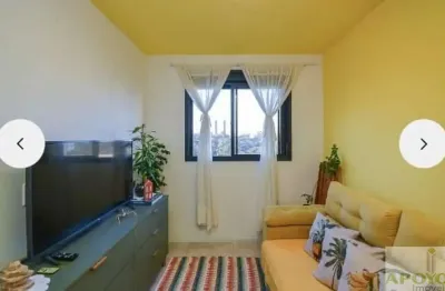 Aconchegante e funcional apartamento com 2 dormitórios (1 suíte) - ótima localização!