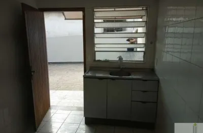 Casa com 1 quarto para alugar no Campo Grande, São Paulo 