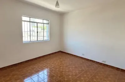 Apartamento para locação sobre loja com 1 dormitório, sem garagem!