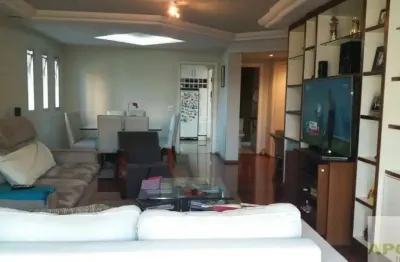 Apartamento 4 dormitórios  210m² varanda grande próx.  metrô alto da boa vista