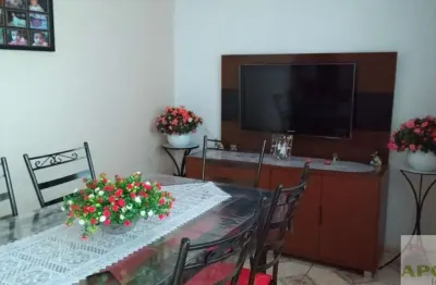 Casa com 2 quartos à venda no Jardim Martini, São Paulo 