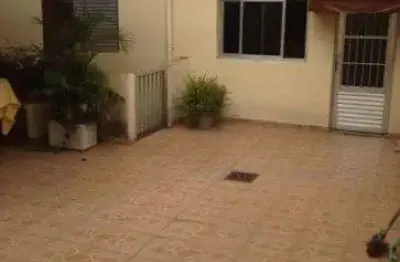 Casa térrea jd. aeroporto 3 dormitórios + edícula terreno 350m²