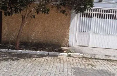 Campo grande belíssimo sobrado excelente local. aceita permuta