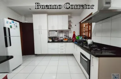 Lindo sobrado no residencial vista linda sao jose dos campos-sp.