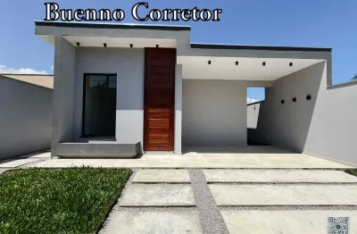 Linda casa ótima localização próxima a Praia da Massaguaçu Caraguatatuba -SP.