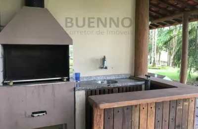 Chácara arquitetura rústica muita natureza e qualidade de vida.