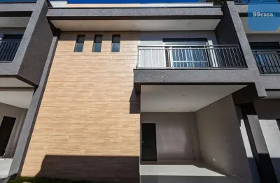 Sobrado novo à venda no santa cândida  com 2 suítes 1 vaga