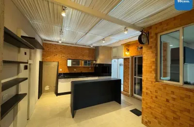 Sobrado em condomínio no pilarzinho, curitiba, 3 quartos e espaço gourmet